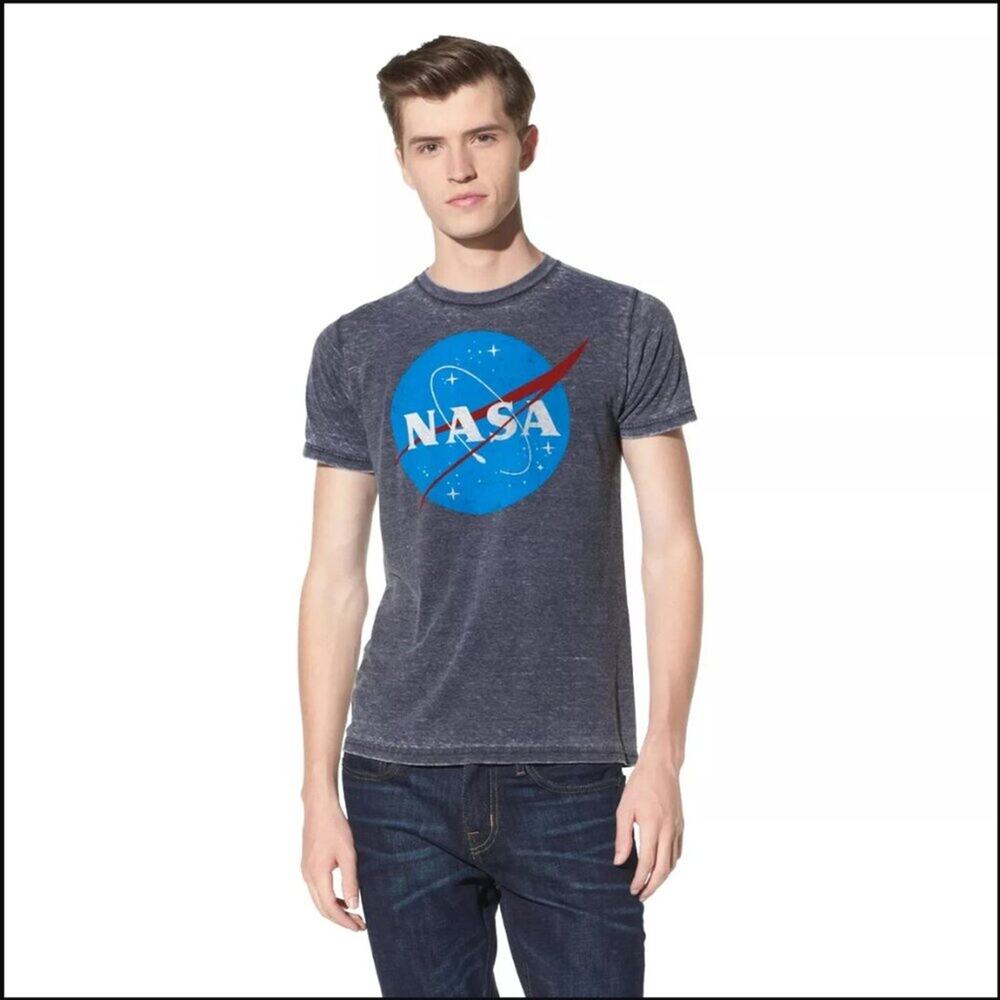 Fifth Sun Gray NASA Logo Short Sleeve Tee